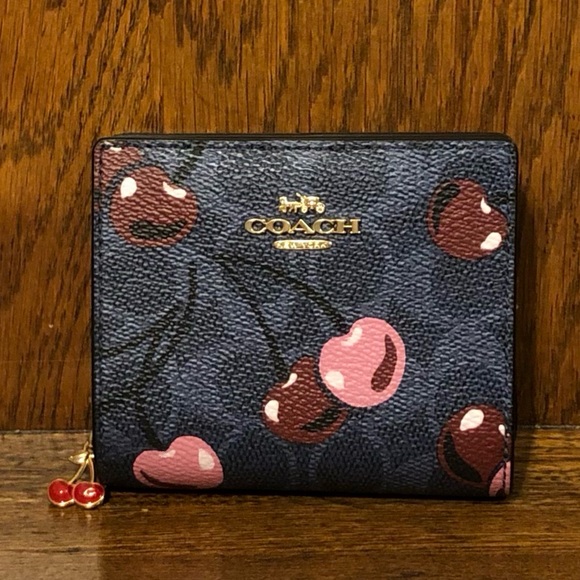 NWT-Coach-Snap Wallet-Signature Canvas & Cherry 🍒 Print-Denim Multi-$178 - Picture 1 of 10